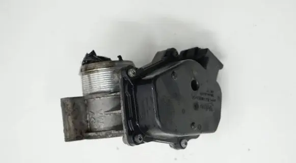 Seat Leon (1P) Throttle valve 03L128063QACR 03L128063Q