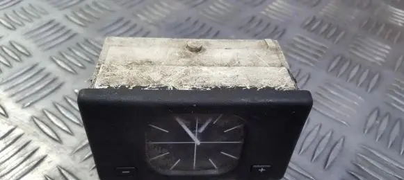 BMW 5 E34 Screen/display/small screen 62131374282 62.13-1374282