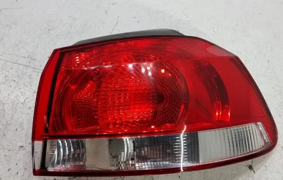 Volkswagen Golf VI Rear/tail lights