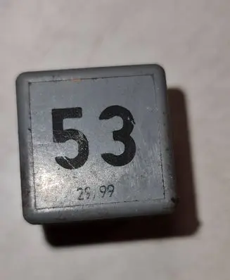 Volkswagen Bora Other relay 141951253B 23134B52X227 PA66GF25