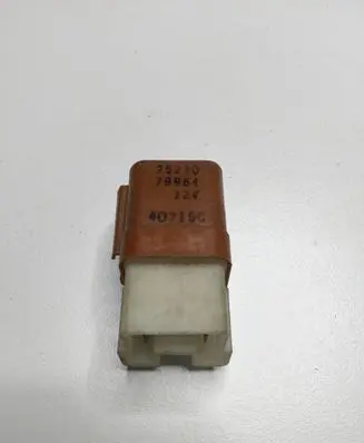 Nissan Navara D22 Other relay 25230 79964 40719C