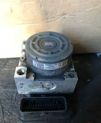 Citroen DS3 ABS Pump 9806891780 10022002574