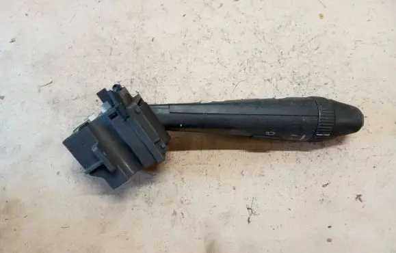 Volvo S80 Wiper control stalk 30768099 05W20111