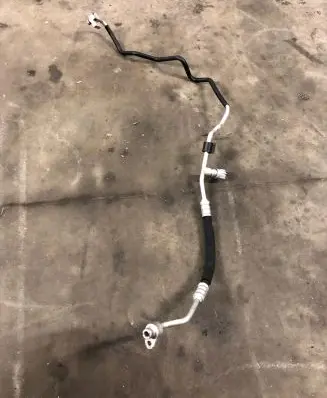 Audi A8 S8 D5 Air conditioning (A/C) pipe/hose 2539060401