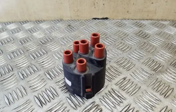 Audi 80 90 S2 B4 Spark distributor cap 