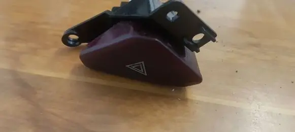 KIA Sorento Hazard light switch