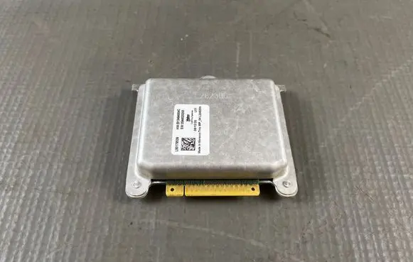Peugeot 208 II LED ballast control module B13494004C