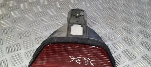 BMW 5 E39 Third/center stoplight 178053 178055