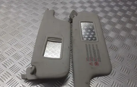 Renault Megane II Sun visor