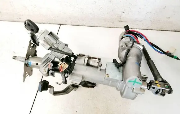 Toyota Corolla E120 E130 Steering wheel axle