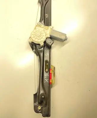 BMW X5 F15 Rear door window regulator with motor 7322747 C11468102 0708174C0316