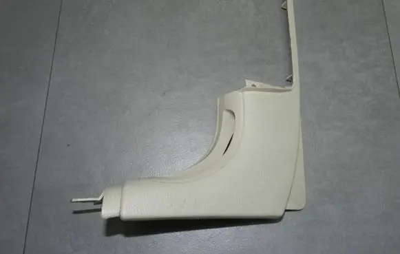 Volkswagen Eos Seat belt trim 1Q0868427C