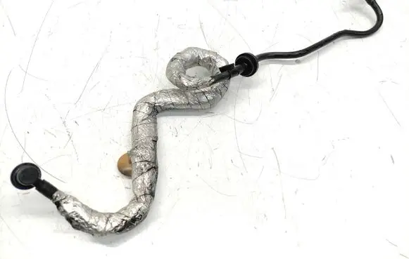Opel Insignia A Oil fill pipe 13227544