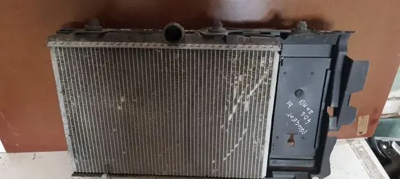 Peugeot 406 Coolant radiator 150572153F