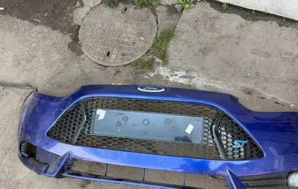 Ford Focus Front bumper CM5117757A LKN0097A