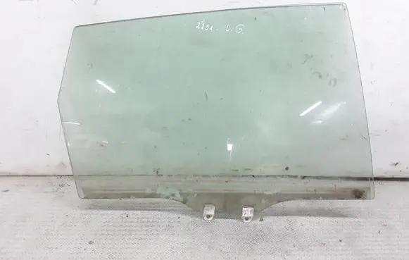Honda Stream Rear door window glass