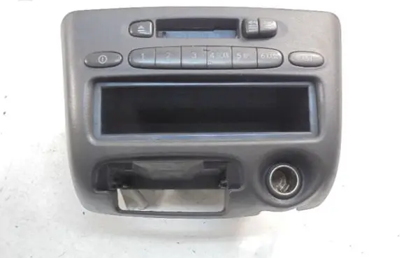 Toyota Yaris Verso HiFi Audio sound control unit 86120-52010