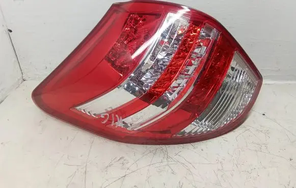 Toyota RAV 4 (XA30) Rear/tail lights