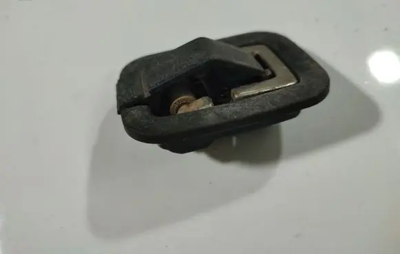 Mitsubishi Endeavor Other interior part MR21811