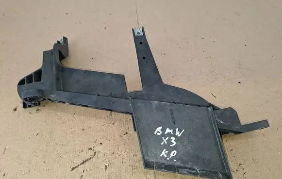 BMW X3 E83 Headlight/headlamp mounting bracket 1301073024