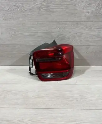 BMW 1 F20 F21 Rear/tail lights 7270098 90860026