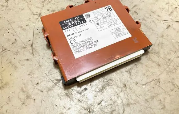 Lexus CT 200H Other control units/modules 8999076020 2325005623