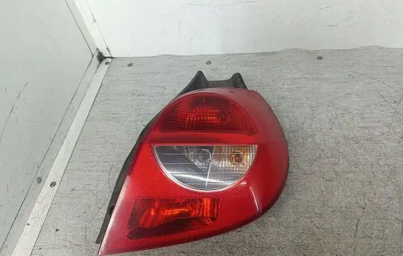 Renault Clio III Rear/tail lights