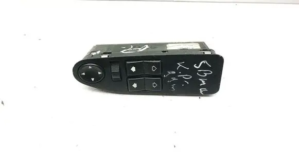 BMW 5 E39 Electric window control switch 8368988