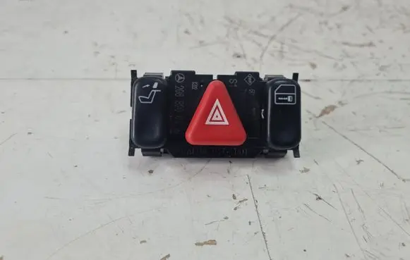 Mercedes-Benz E W210 Hazard light switch 2088200310
