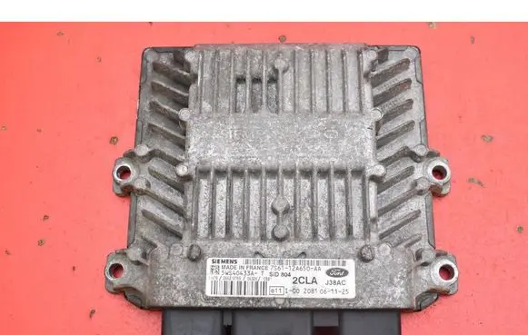 Ford Fiesta Engine control unit/module ECU 7S6112A650AA