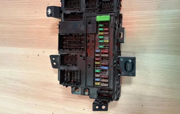 Ford Transit VII Fuse module KK3T15604FAH