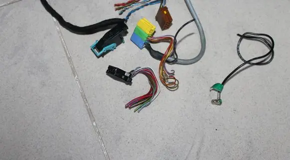 Volkswagen Transporter - Caravelle T5 Sound system wiring loom MFD 7H0035191A