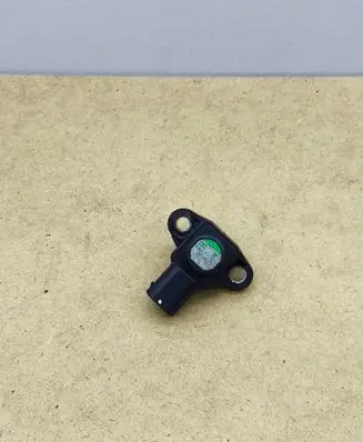 Mercedes-Benz ML W164 Air pressure sensor A0051535028 063933