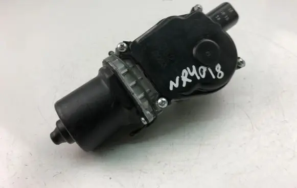 Nissan Note (E12) Wiper motor 3821C023
