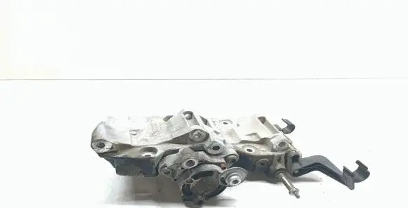 BMW 3 F30 F35 F31 Generator/alternator bracket 8506863 11168506863