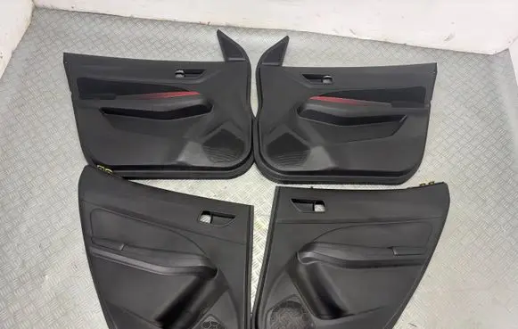Suzuki Swift III Door card panel trim set 