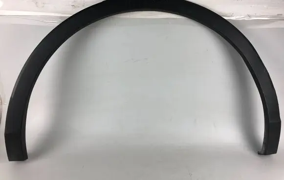 Volkswagen Tiguan Rear arch trim 5NA854819J