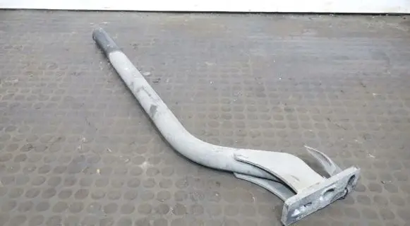 Volvo S60 Fender mounting bracket