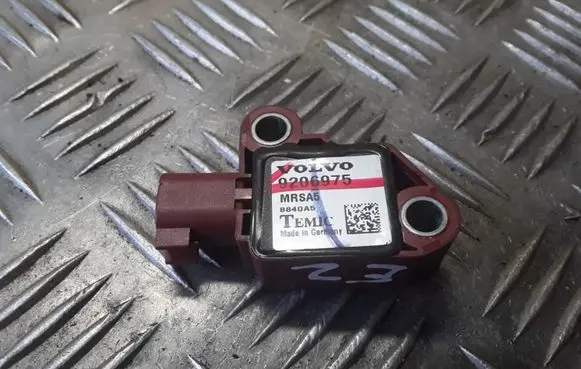 Volvo V50 Airbag deployment crash/impact sensor 9206975 1879002160