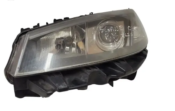 Renault Megane II Headlight/headlamp 820007322H 89307030