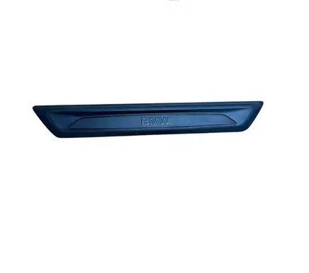 Front sill trim cover