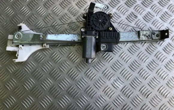 Ford Mondeo Mk III Rear door window regulator with motor 0130821773