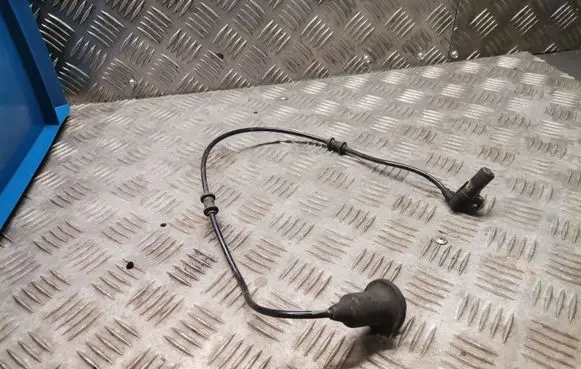 Mercedes-Benz S W220 ABS rear brake sensor 0265007005
