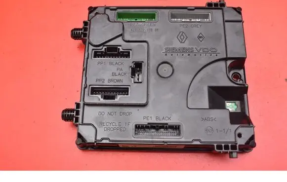 Renault Laguna III Engine control unit/module ECU 284B10051R