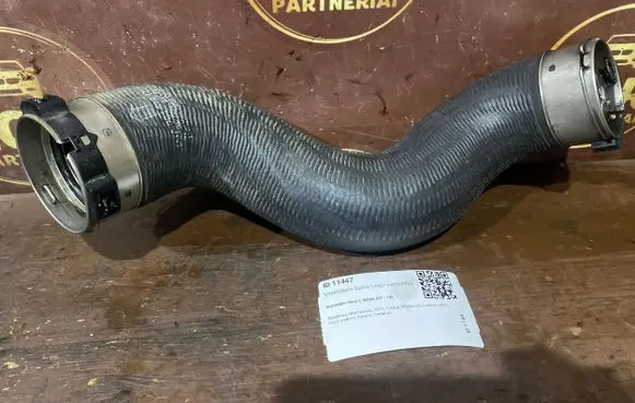 Mercedes-Benz C W204 Intercooler hose/pipe A2045281482