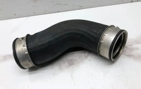 Volkswagen Golf V Intercooler hose/pipe 1K0145838D