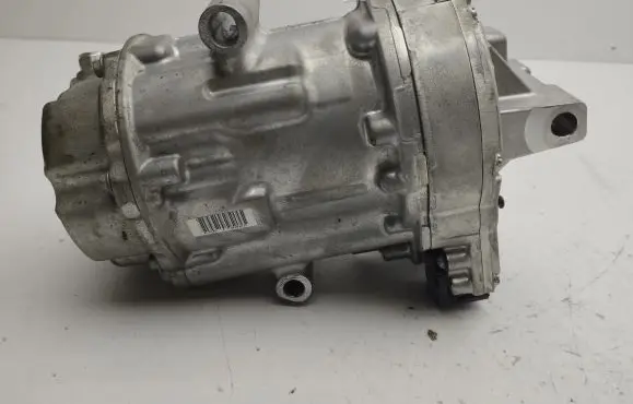 Nissan Juke II F16 Air conditioning (A/C) compressor (pump) 926003211R