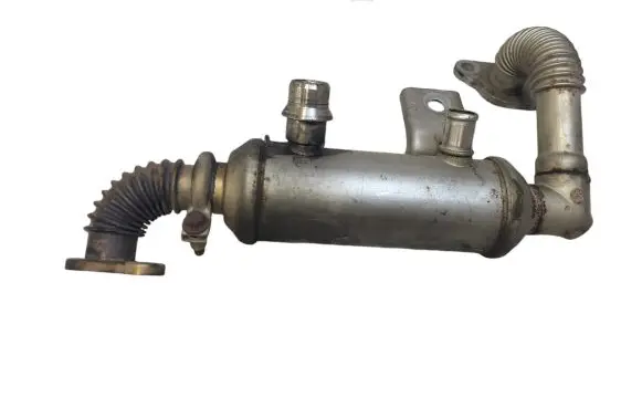 Ford Focus EGR valve cooler 4M5Q9F464BC