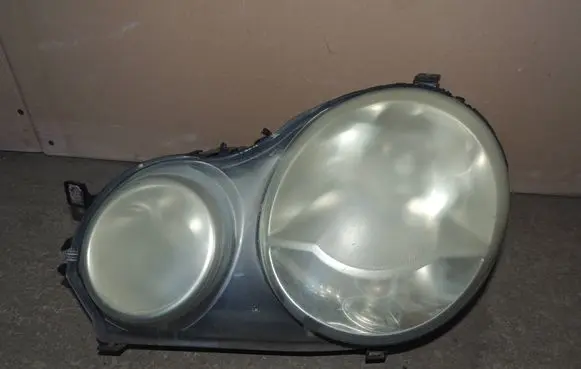 Volkswagen Polo Headlight/headlamp 0301190201 6Q1941007M