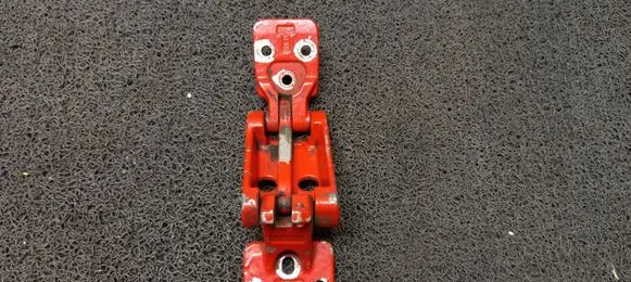 Mercedes-Benz Sprinter W906 Loading door lower hinge A9067400337
